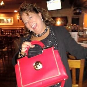 Meet your Posher, Rhonda