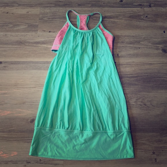 Lululemon no limits tank size 4