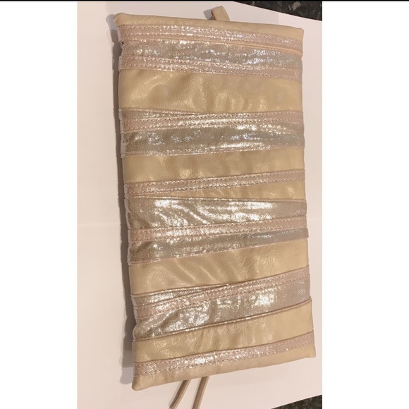 EXPRESS- Envelope Clutch Purse - Picture 2 of 5