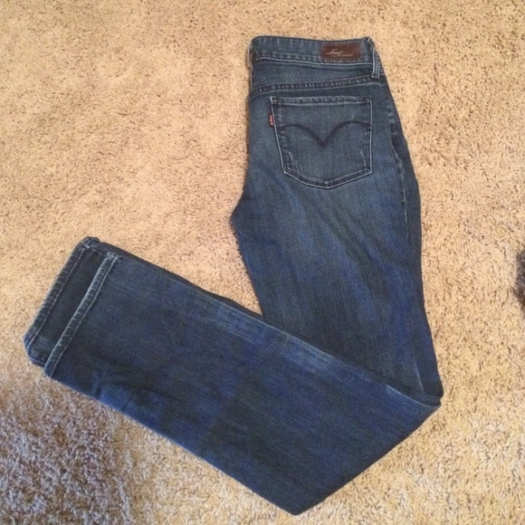Levi's slight curve straight leg jeans