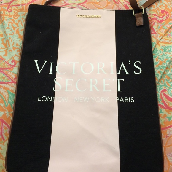 Victoria secret cross body