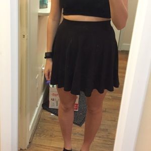 H&M skater skirt size small