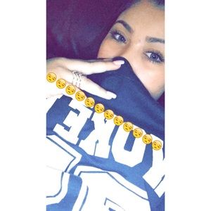 Meet your Posher, Sandra