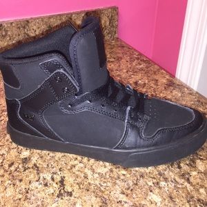 Supra mid-tops