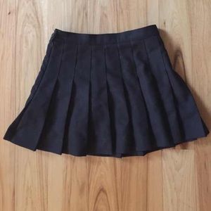 American apparel tennis skirt size medium