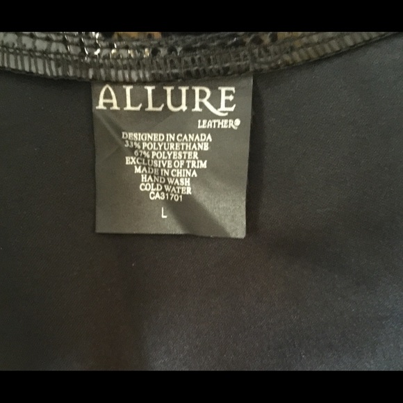 Patent leather crop jacket - Picture 2 of 3
