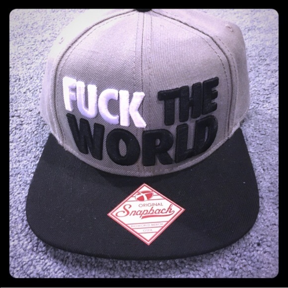 Tupac hat