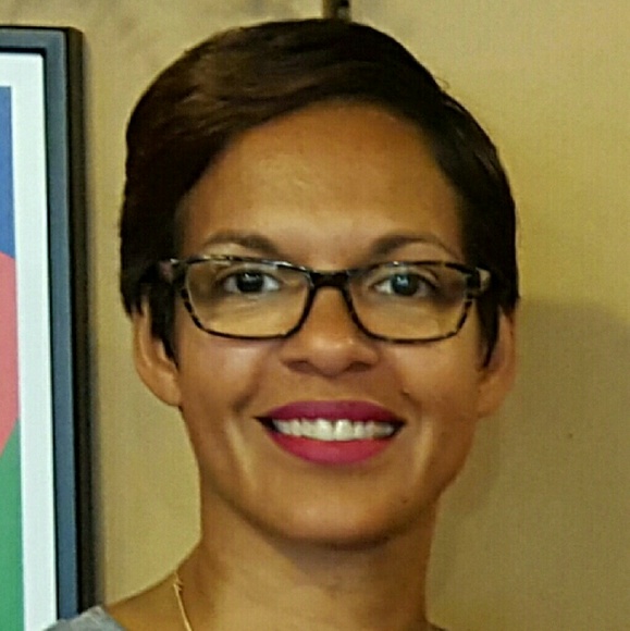 Meet your Posher, Nancy - Picture 2 of 2