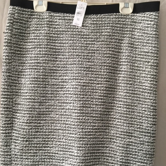 Ann Taylor LOFT Mini Skirt.