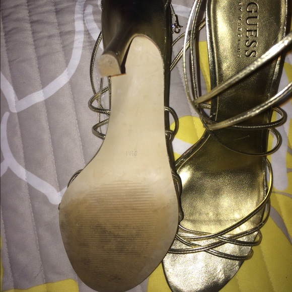 Guess heels - Picture 2 of 3