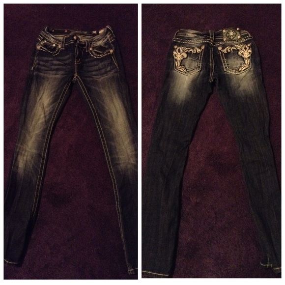 Miss me jeans. Good shape. Add on Facebook 4 info