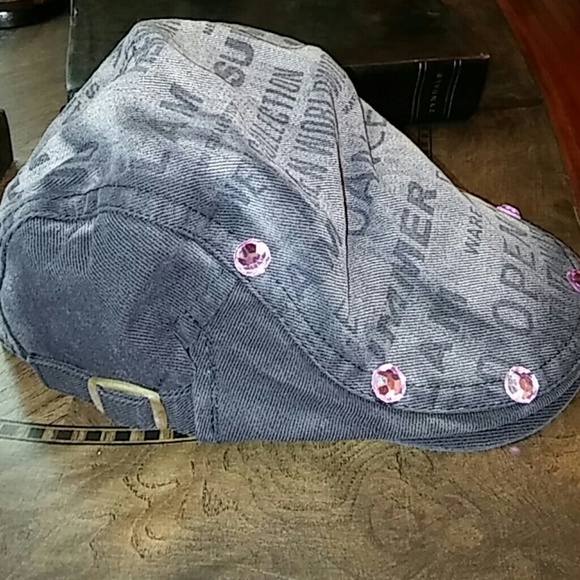 HAT - Picture 2 of 4