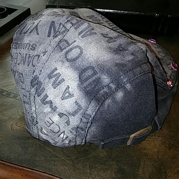 HAT - Picture 3 of 4