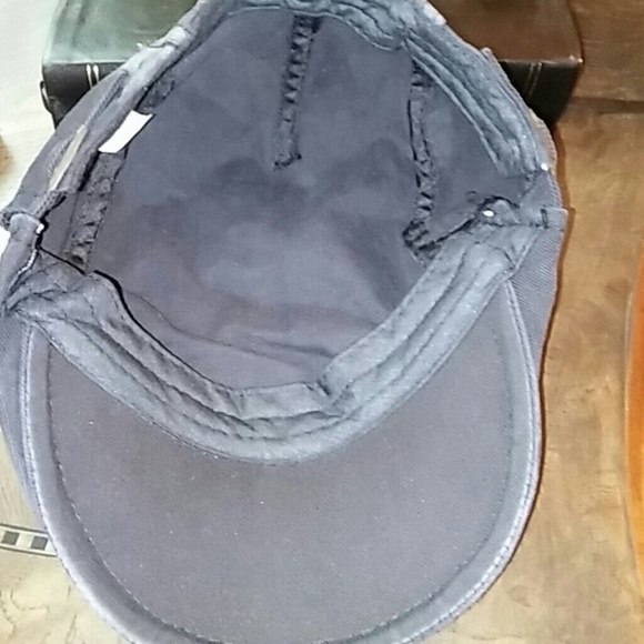 HAT - Picture 4 of 4