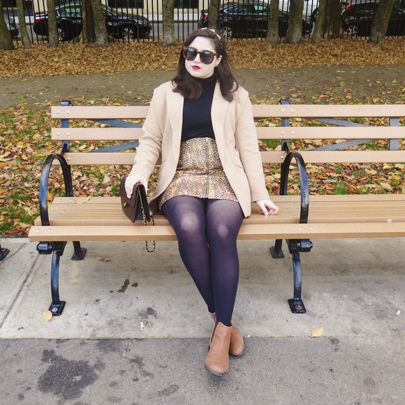 Meet your Posher, Julia - Picture 3 of 5