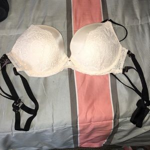 Beautiful VS Bra trade with sabrina_del