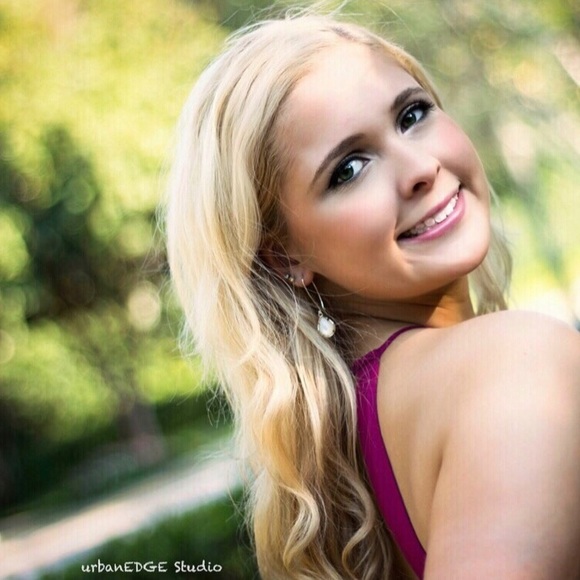 Meet your Posher, Holland