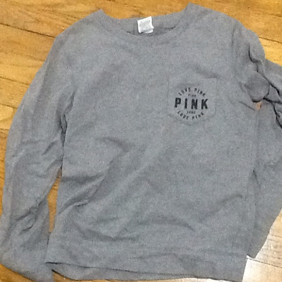 Pink sweatshirt no hoodie