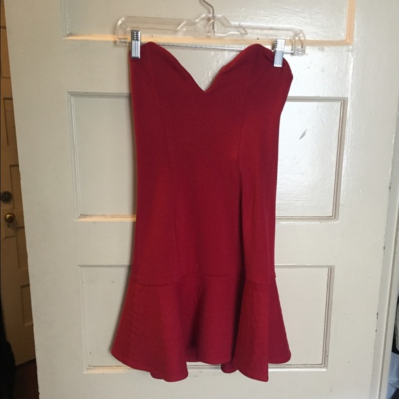 Red peplum bottom mini dress new unworn