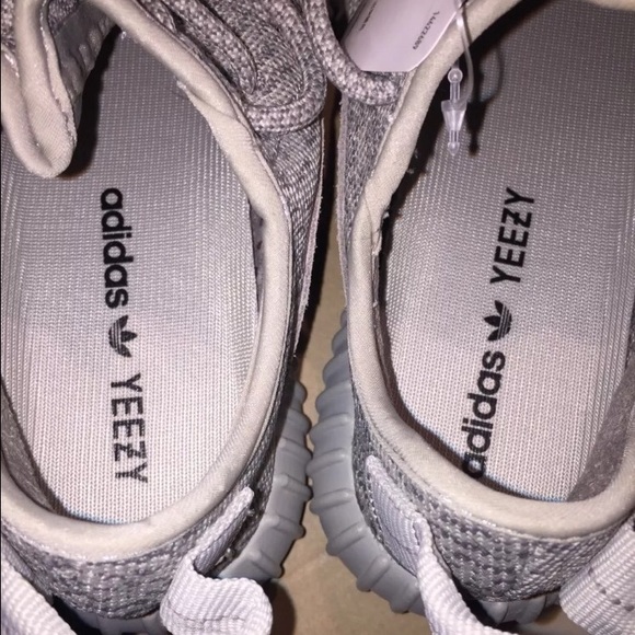 Yeezy's boost "Moonrock" NEW - Picture 3 of 4