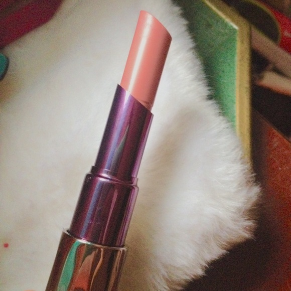 Urban decay lipstick🌺😛