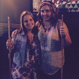 Meet your Posher, Hailey