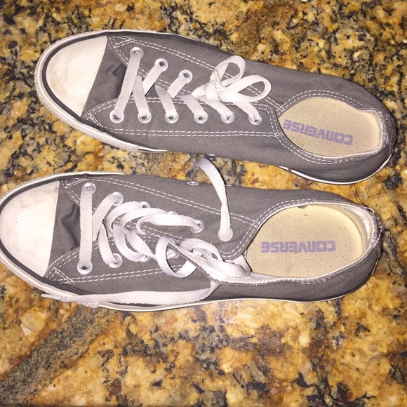 Grey converse all stars 8men 10women