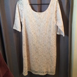 LAST CHANCE ⏰ Francescas Collection Lace Dress