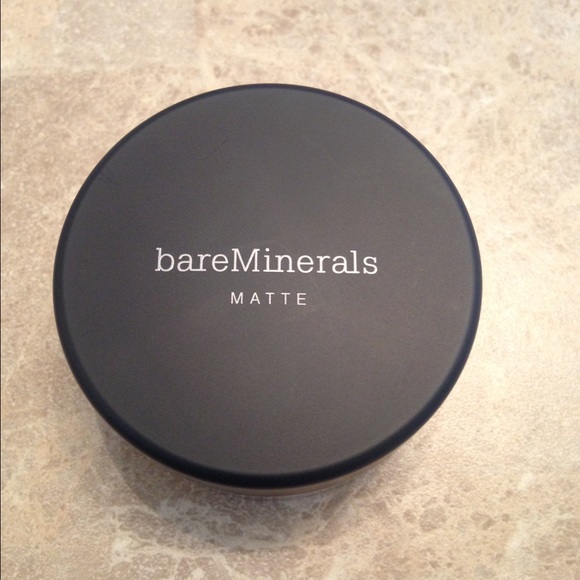 🚫S🍩LD🚫 Bare minerals foundation medium tan