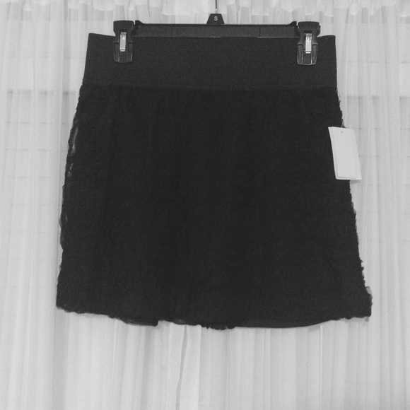 Forever 21 Rosette High Waisted Skirt