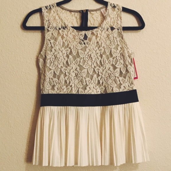 Xhilaration Tops - Xhilaration Lace Peplum Top
