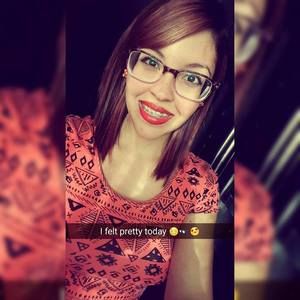 Meet your Posher, Mayra