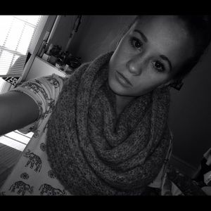 Meet your Posher, Marianna