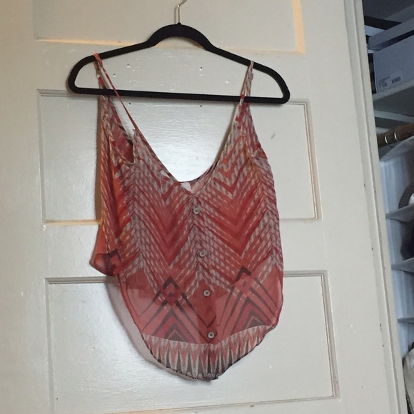 Sheer flowy cut out tank top - Picture 1 of 2