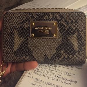 Snakeskin Michael Kors wallet/iphone 5 case