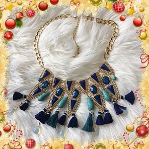 ✨HOST PICK✨🌸Tassel Statement Necklace🌸
