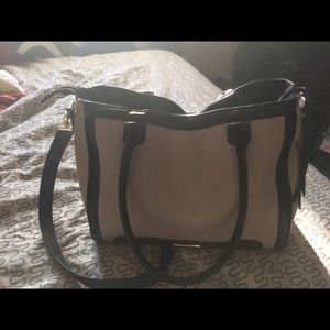 ‼️GOING BACK IN CLOSET‼️