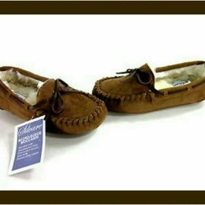 NWT Silvare Moccasins