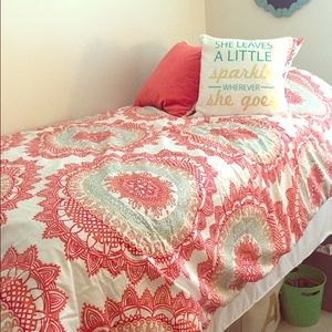 Anthology comforter twin XL