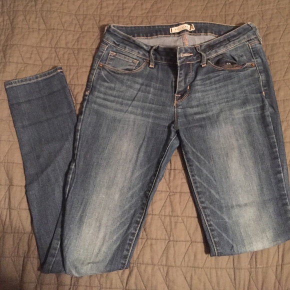 Skinny jeans