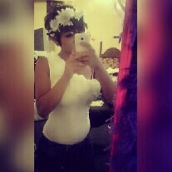 Meet your Posher, Ruby - Picture 1 of 1