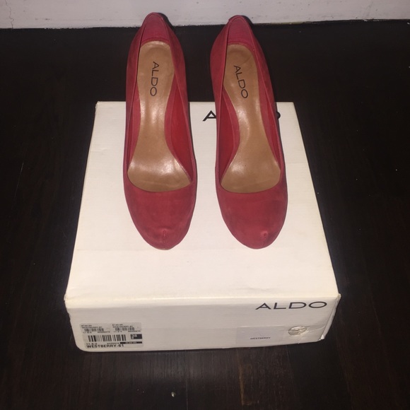 Suede heel