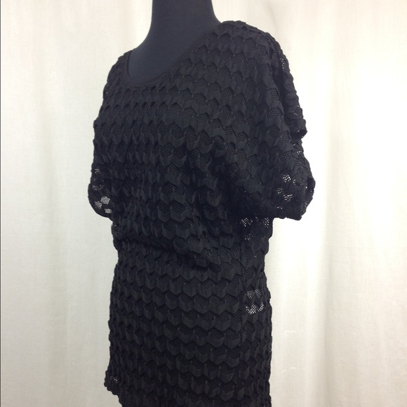 💖 NEW Mesh Stretch Top - Picture 2 of 8