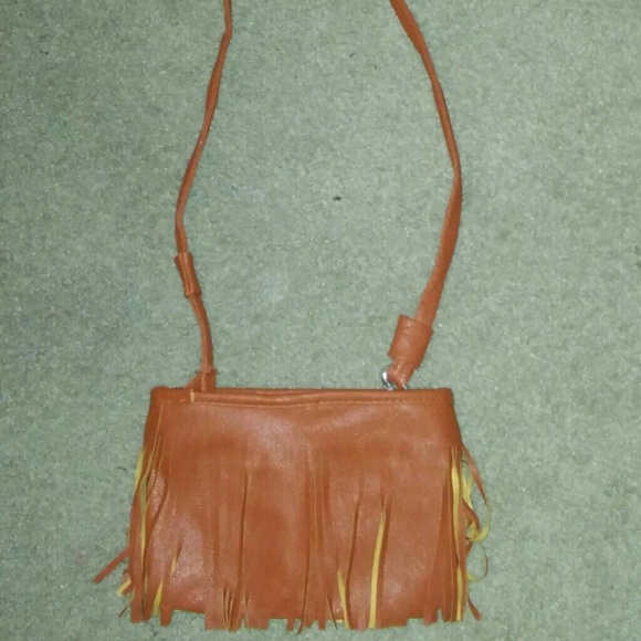 Women hobo tassel shoulder purse - Picture 3 of 4
