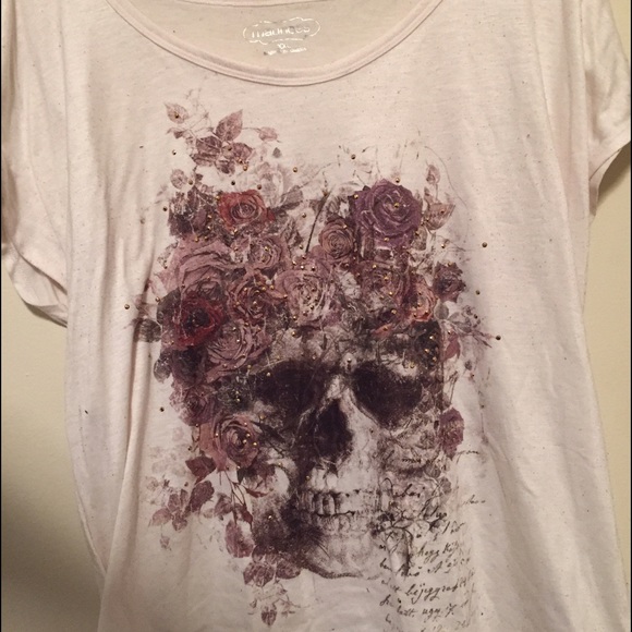 Graphic Tee with Skull + Flower Design