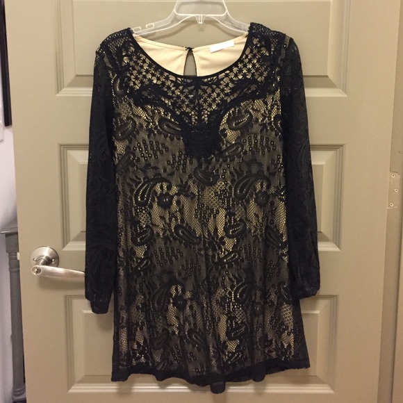 LUSH size M lace dress