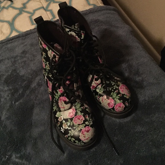 Laced up boots