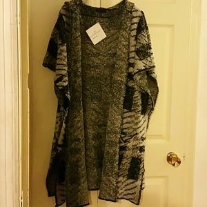 Black & white Mogley Cardigan. NEVER BEEN WORN!!