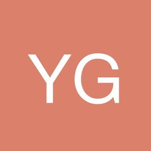 Meet your Posher, Yulia