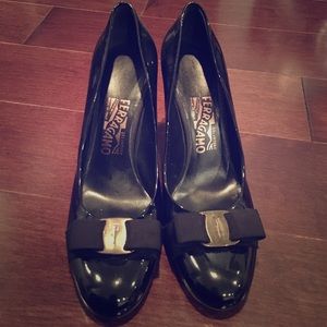 BRAND NEW Ferragamo Pumps